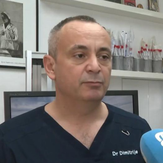 Dr. Dimitrije Karabahciev — Shef i Dermatologjisë